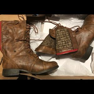 American eagle boots